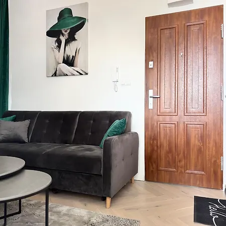 Sekretna Apartament *